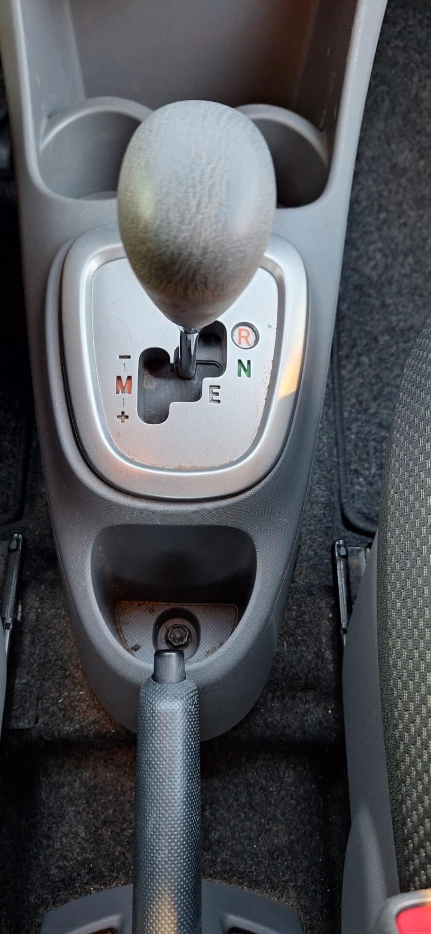 Toyota Aygo 1.0 12V VVT-i 5 porte Sol Connect