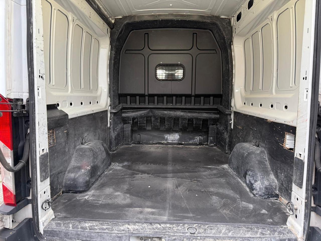 Ford Transit 310 2.0TDCi EcoBlue PL-TM Combi Entry
