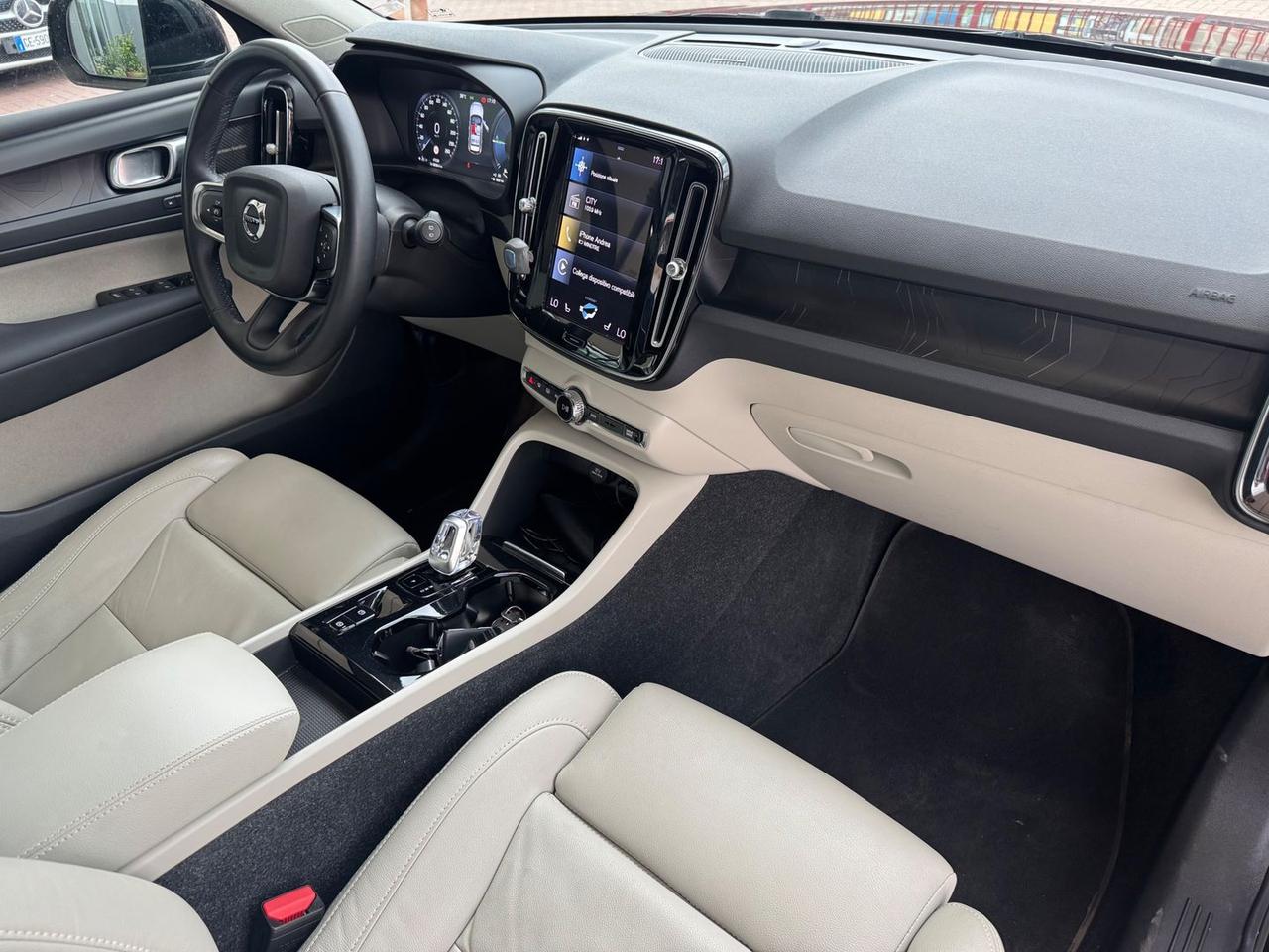 Volvo XC40 Ultimate Bright T5 Recharge PHE #11953