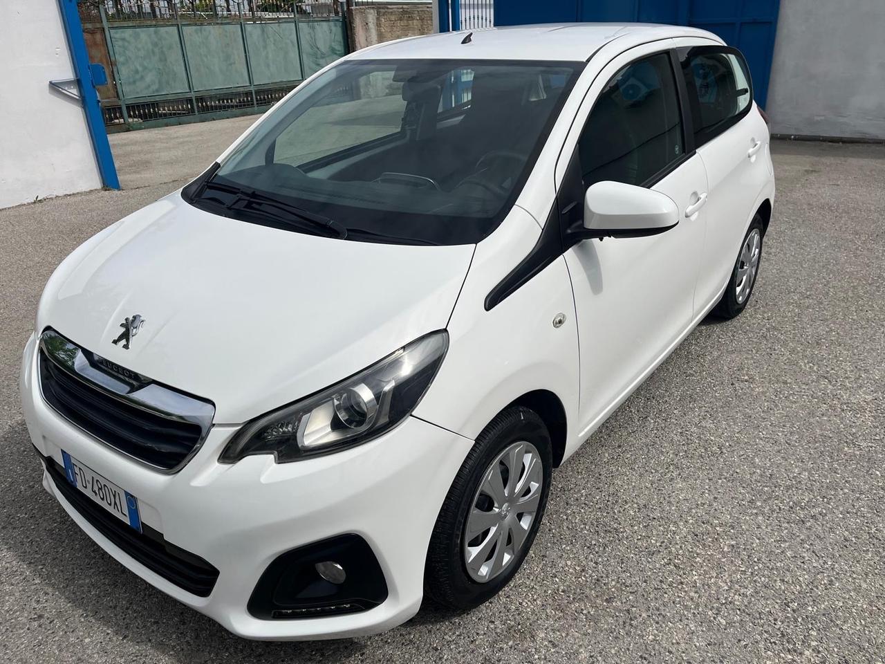 Peugeot 108-5P-1.0 gpl - Full -2016