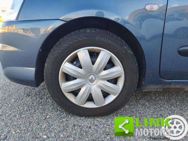 RENAULT Clio Storia 1.2 5 porte Confort