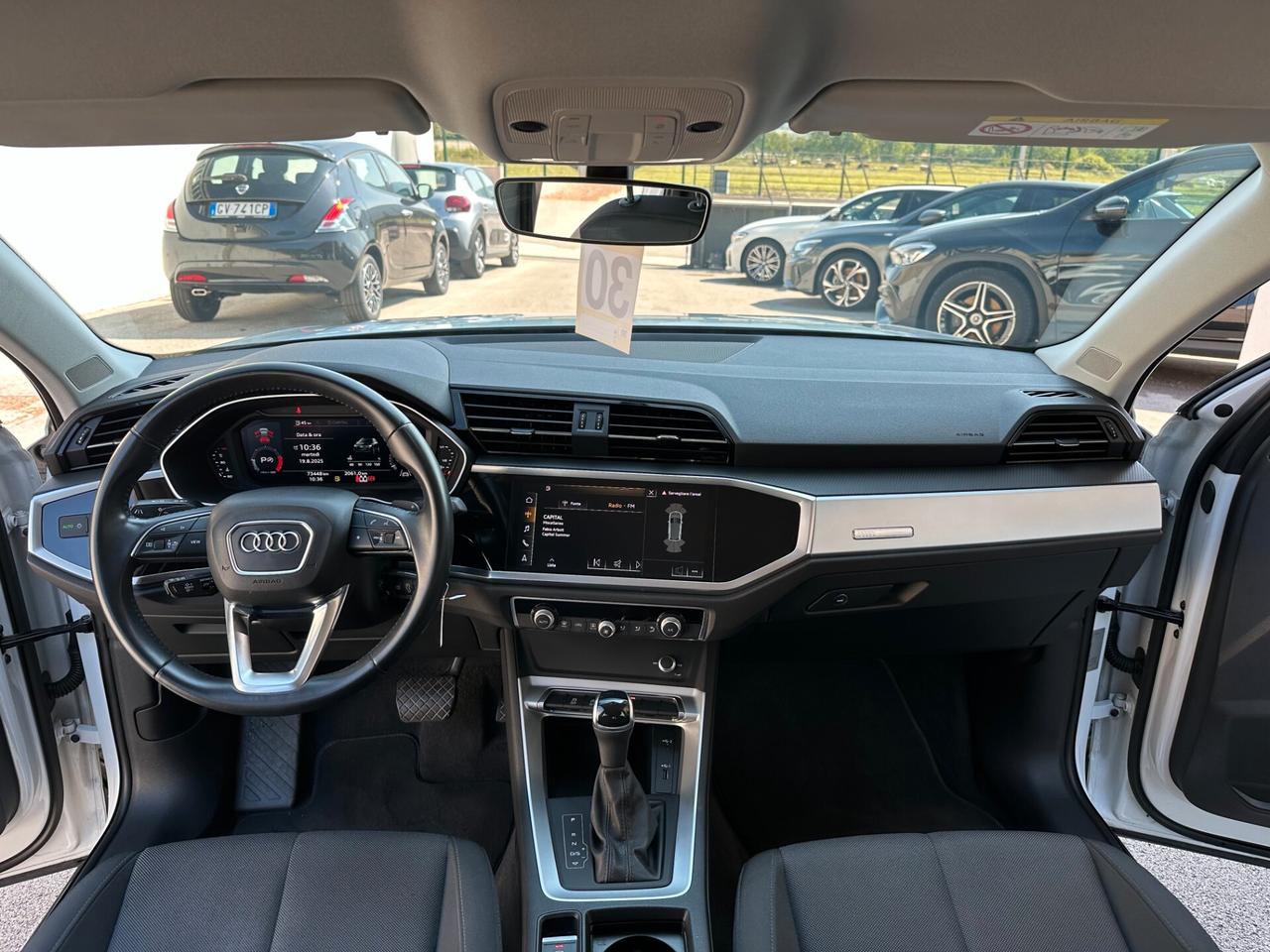 Audi Q3 35 TDI S tronic Business