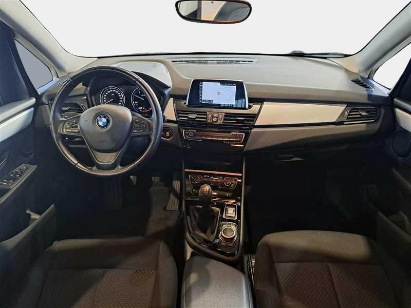 BMW 216 ACTIVE TOURER Business