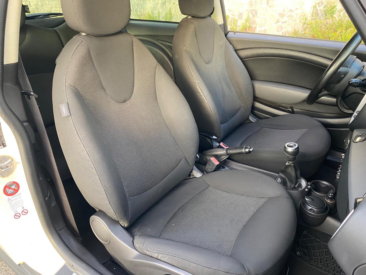 Mini Cooper 1.6 Diesel 109cv