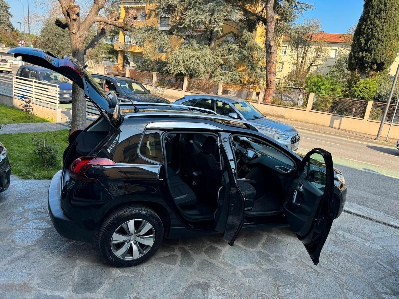PEUGEOT 2008 PureTech 82cv ALLURE NEOPAT.