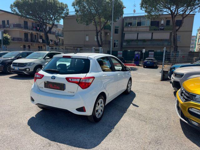 TOYOTA Yaris 1.5 Hybrid 5 porte Cool