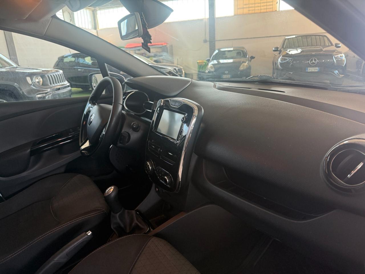 Renault Clio Sporter 1.5 dCi 8V 90CV Start&Stop 83gr. EcoBusiness
