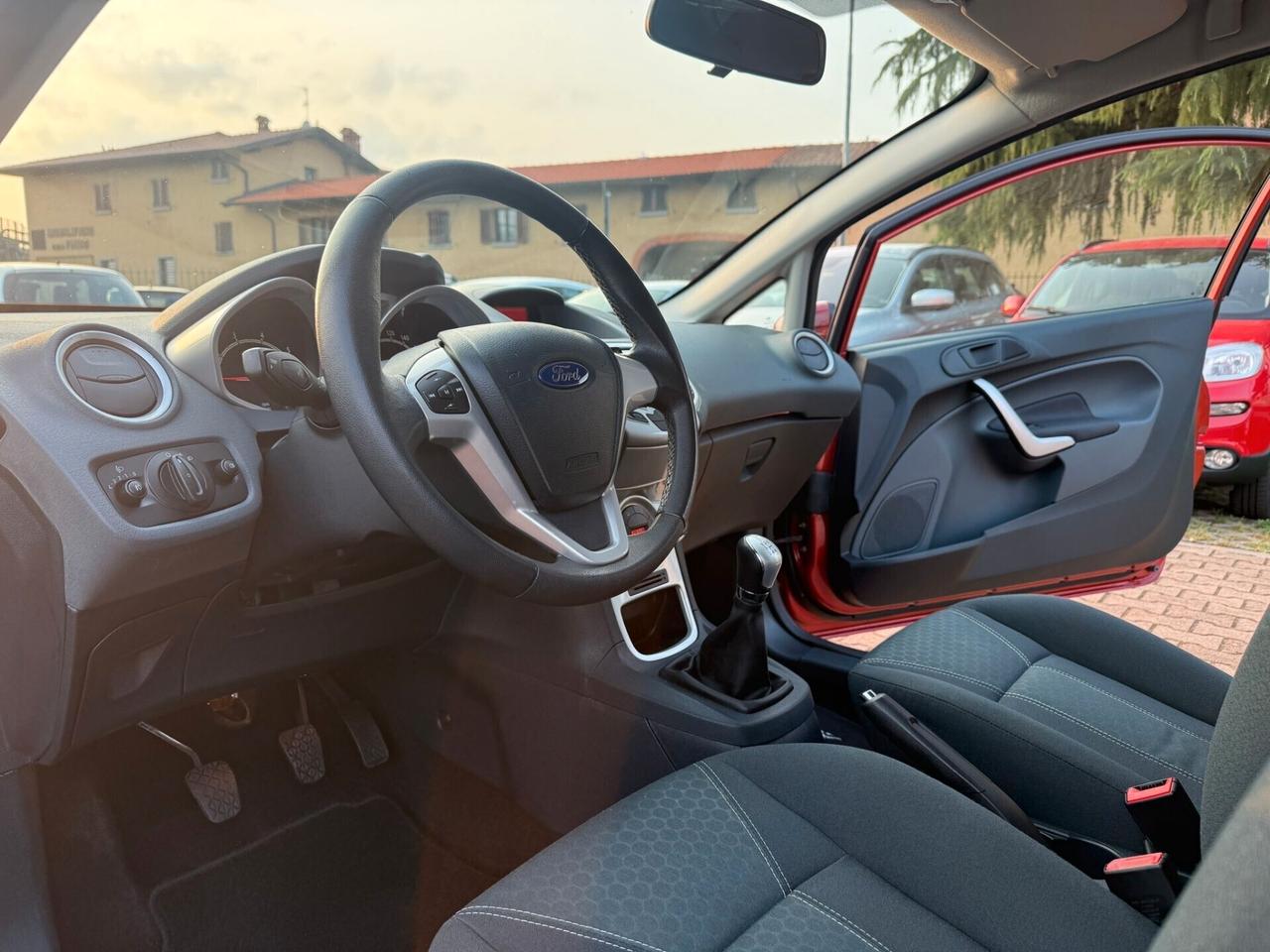 Ford Fiesta 1.2 82CV 3 porte OK NEOPATENTATI