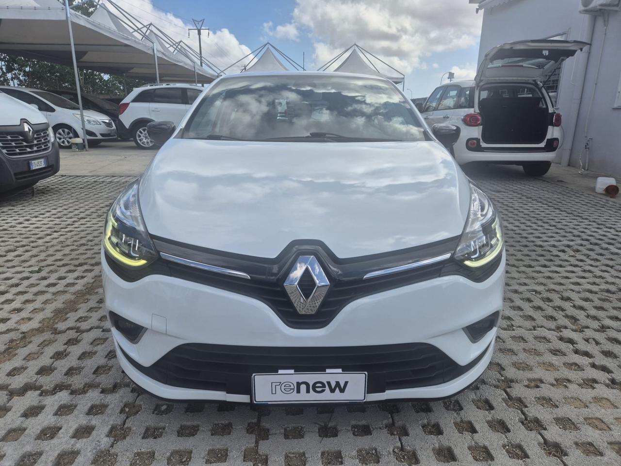 Renault Clio dCi 8V 90 CV 5 porte Moschino Zen