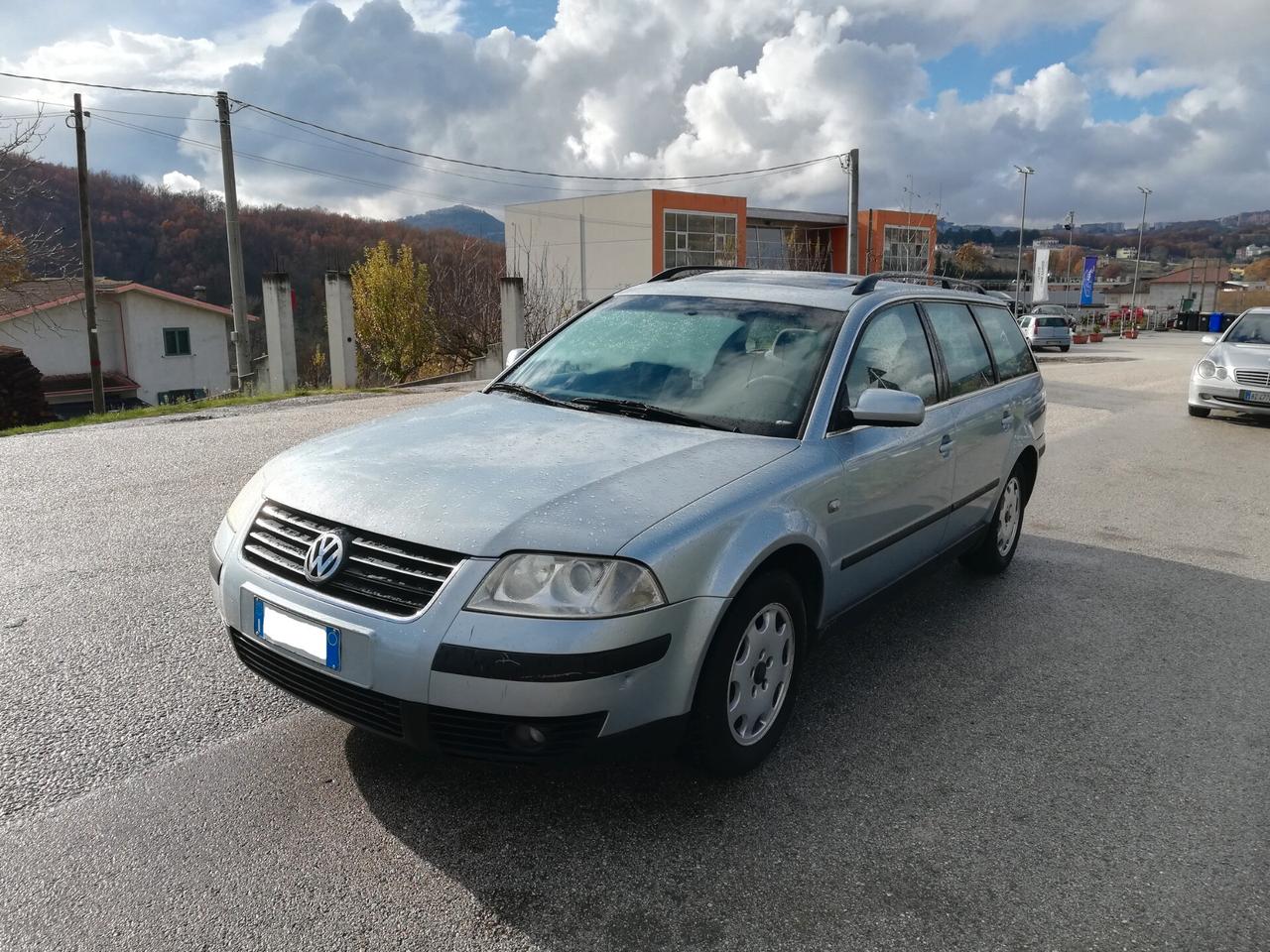 Volkswagen Passat 1.9 TDI/130 CV cat Var. C.line