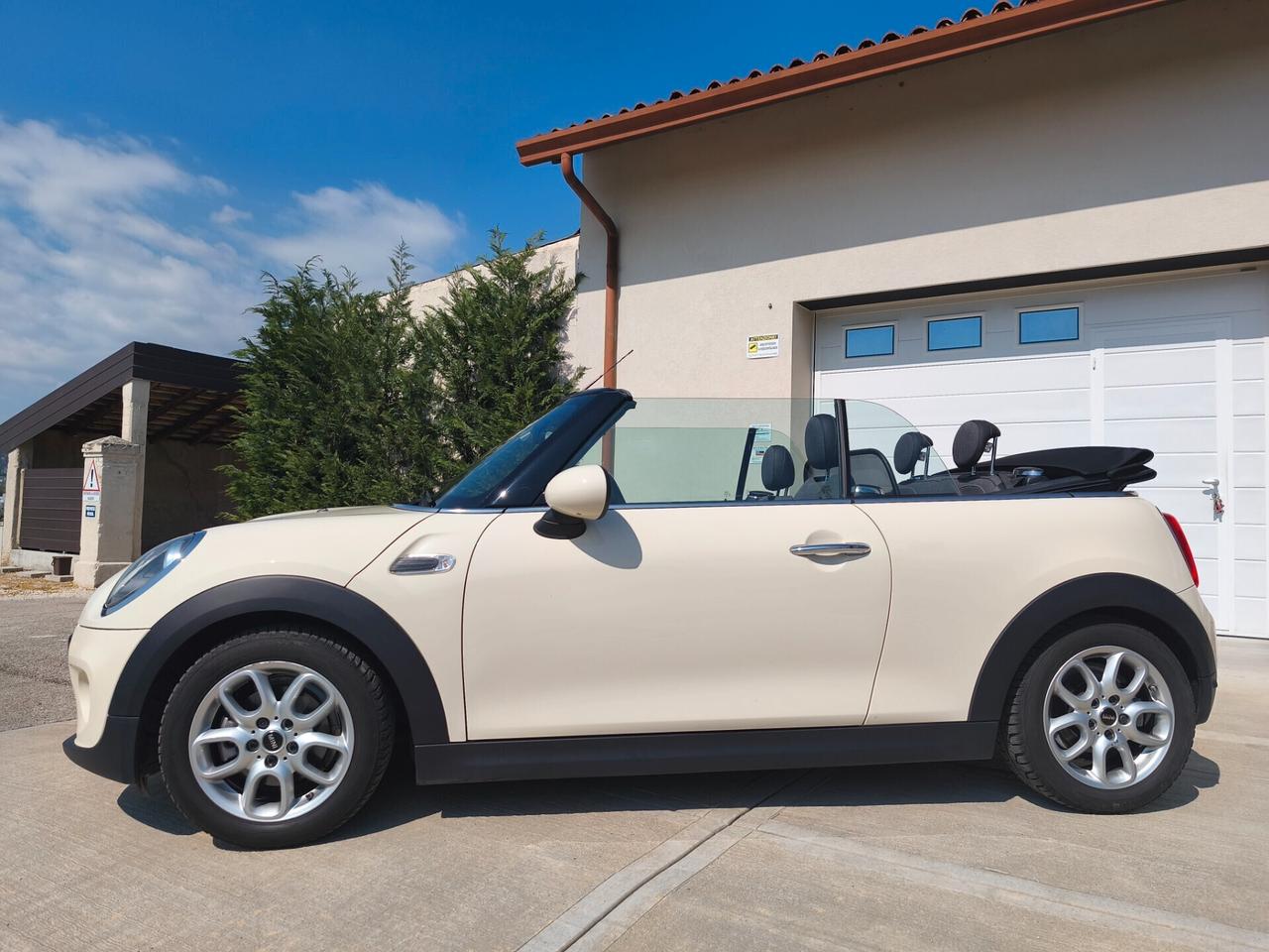 Mini Mini 1.5 Cooper D Boost Cabrio