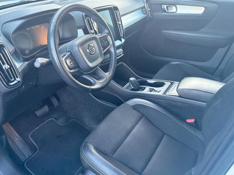 Volvo XC40 2.0 d3 150 CV Momentum my20 2WD