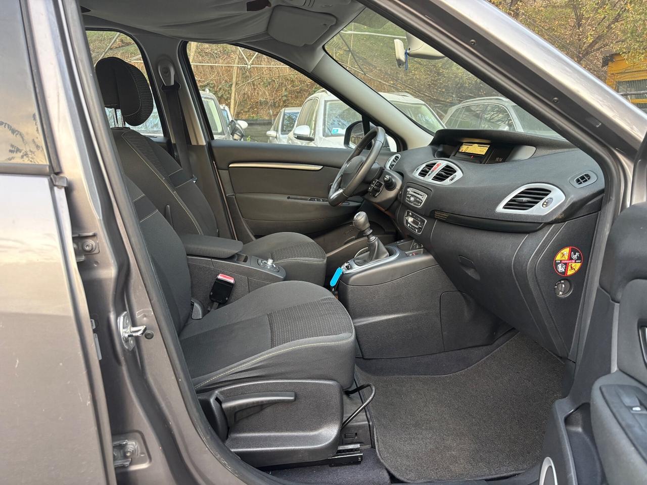 Renault Scenic 1.5 dCi 110CV Confort OK Neopatentati