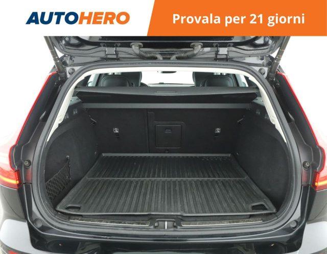 VOLVO V60 B5 AWD Geartronic Momentum Business Pro