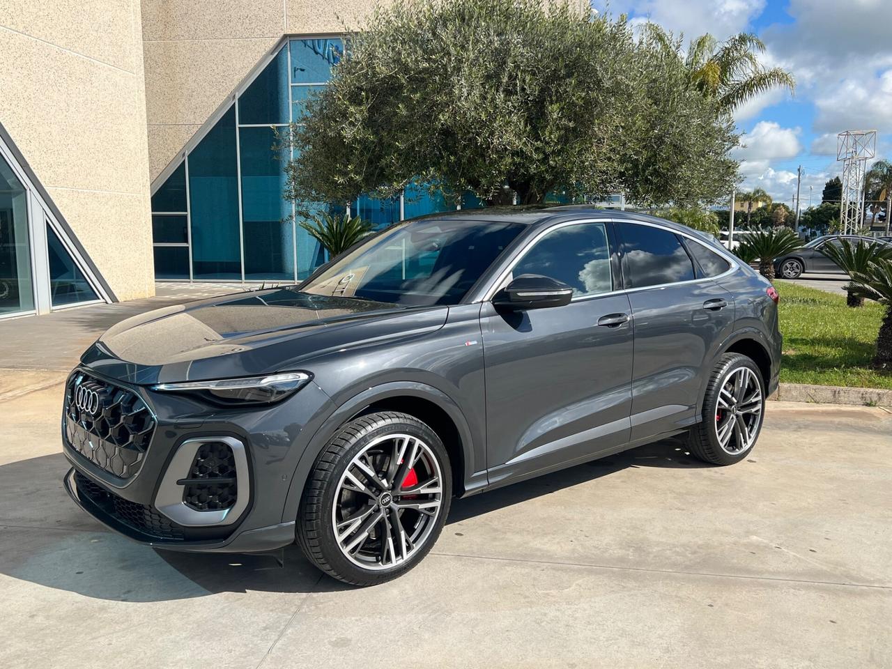 Audi Q5 SPB TDI 150 kW mHEV+ S tronic quattro line edition possibilità noleggio no scoring