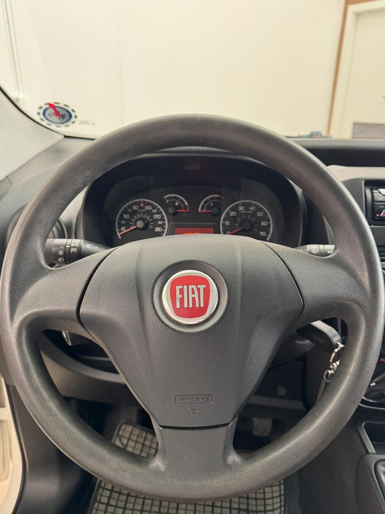 Fiat Qubo 1.3 MJT 95 CV Trekking