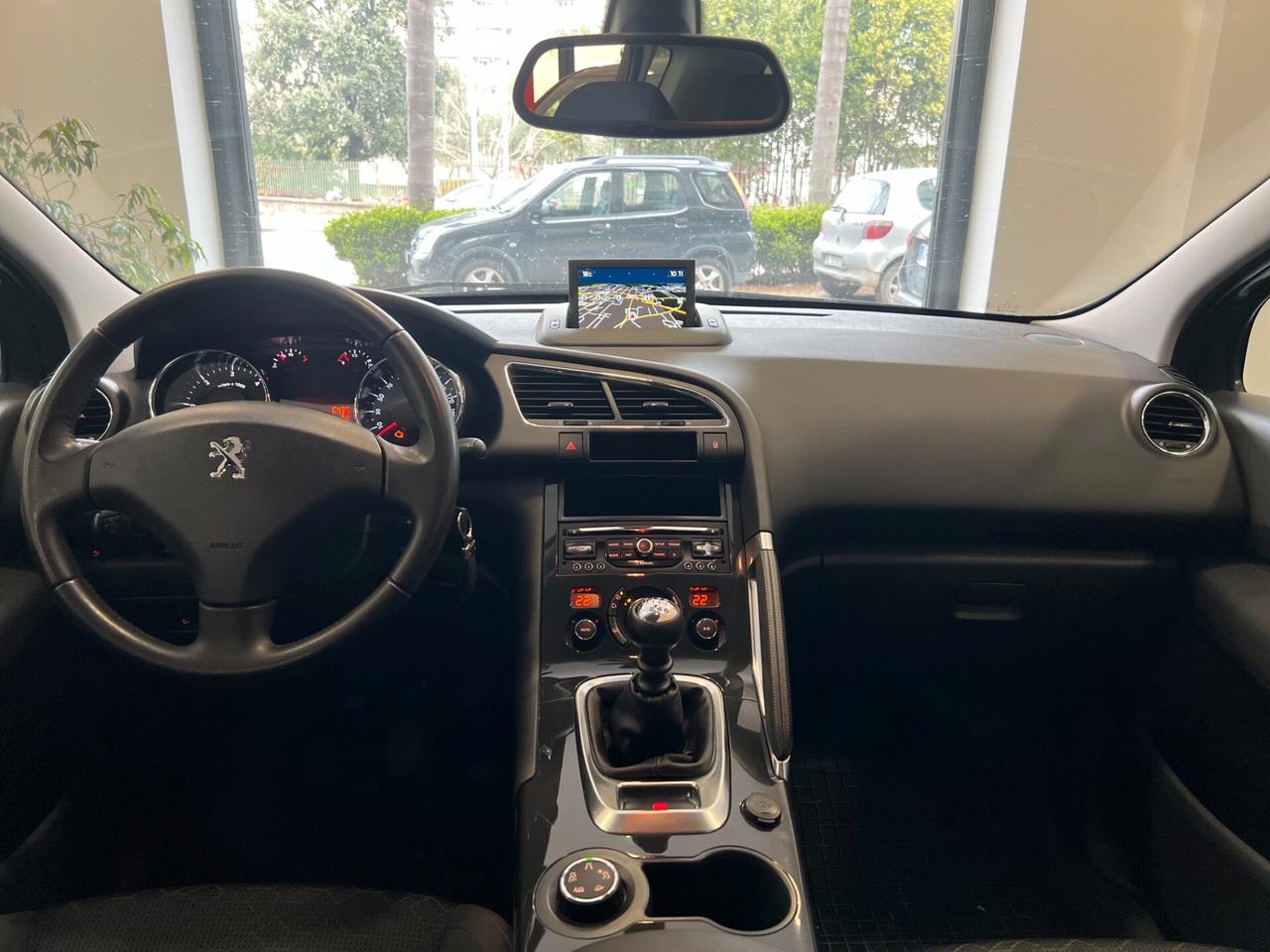 Peugeot 3008 1.6 HDi 115CV Allure