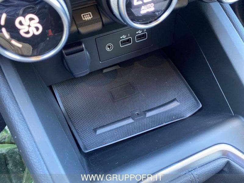 Mitsubishi Colt 1.0L turbo 100 CV Invite GPL