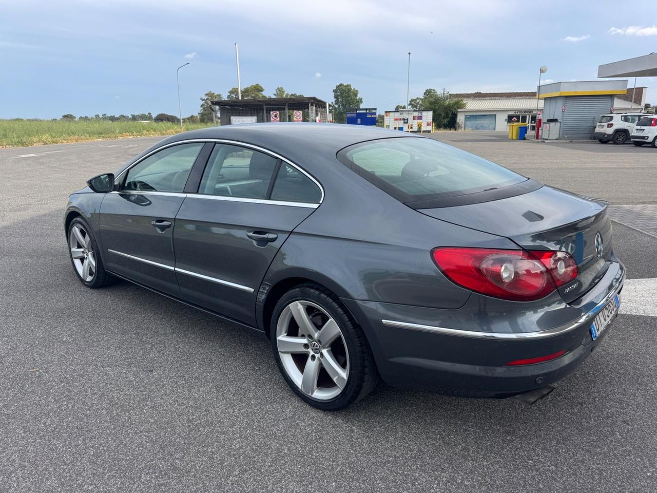 Volkswagen Passat 2.0 TDI DPF Highline
