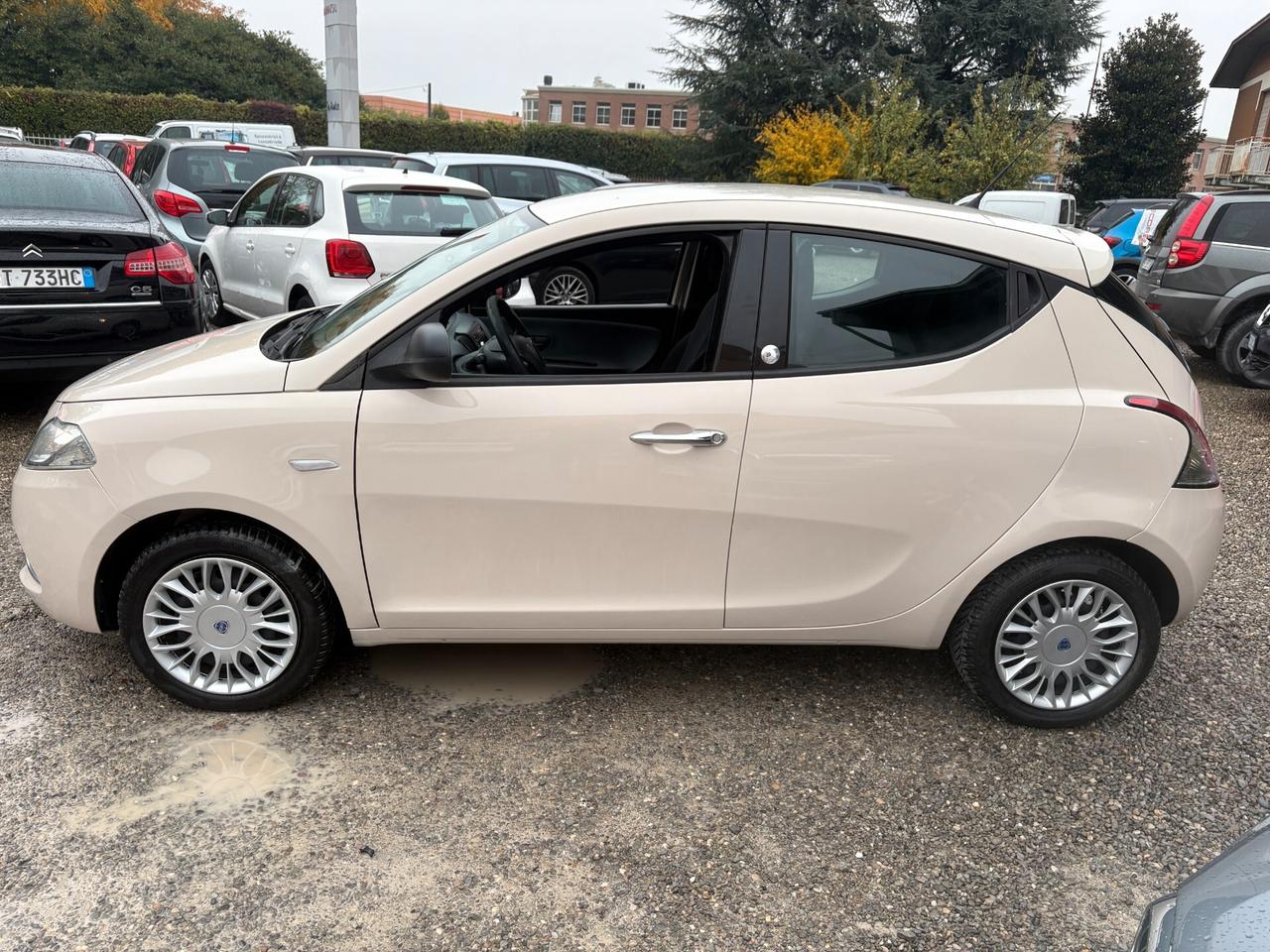 Lancia Ypsilon 1.2 GPL -Unico proprietario