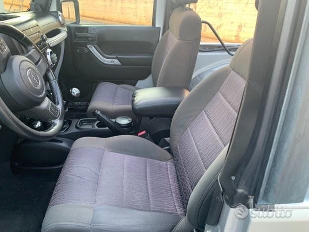 JEEP Wrangler rubicon manuale 200cv 2011