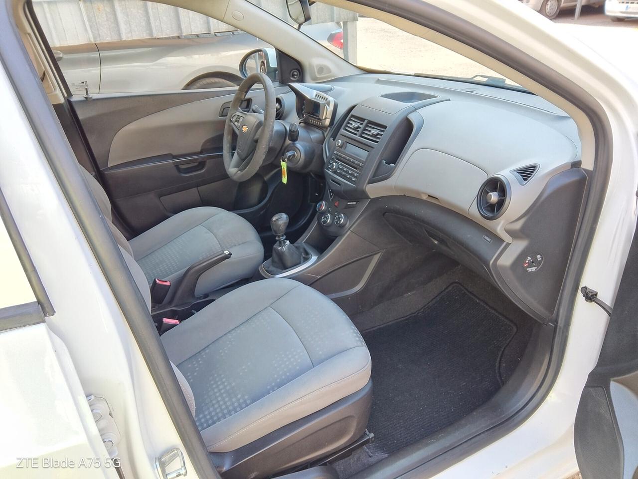 Chevrolet Aveo 1.2 70CV 2012 12 mesi di garanzia