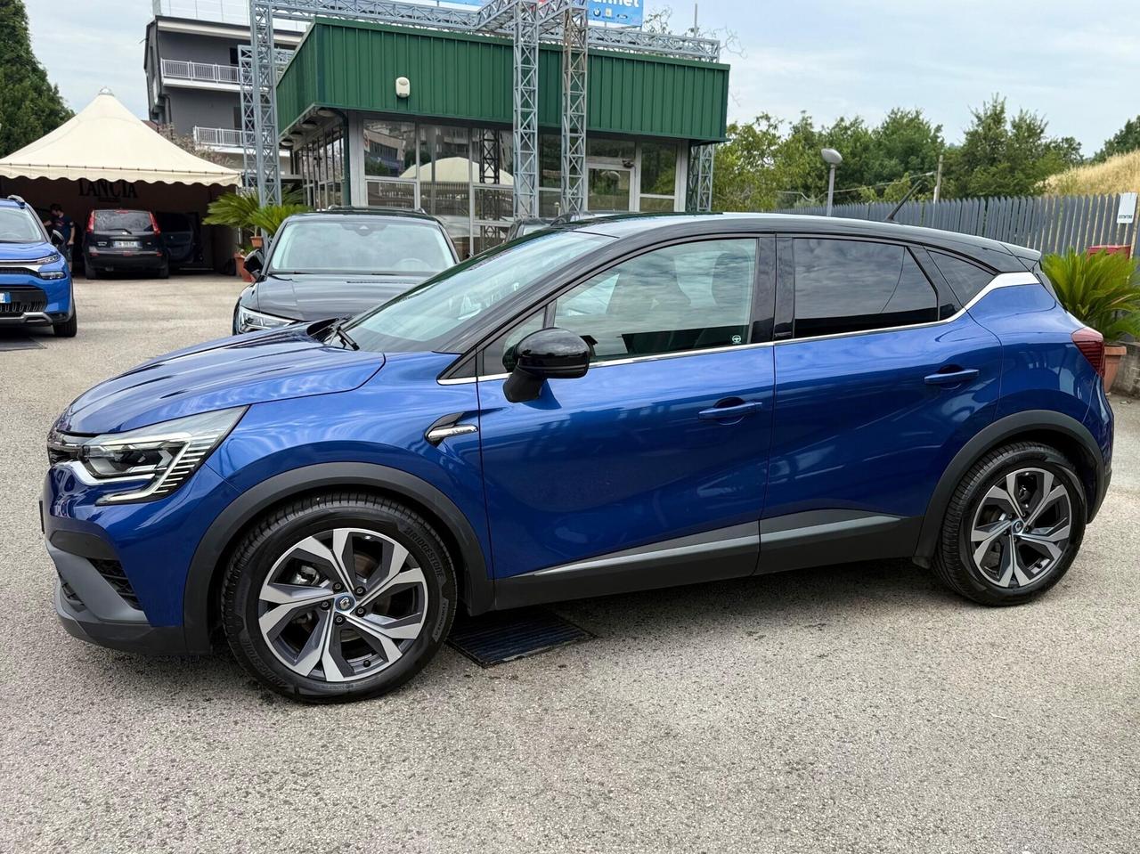 Renault Captur Full Hybrid E-Tech 145 CV RS Line
