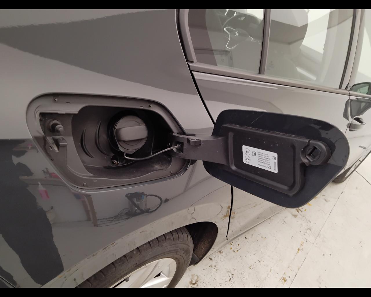 VOLKSWAGEN Golf VIII 2020 - Golf 1.0 etsi evo Life 110cv dsg