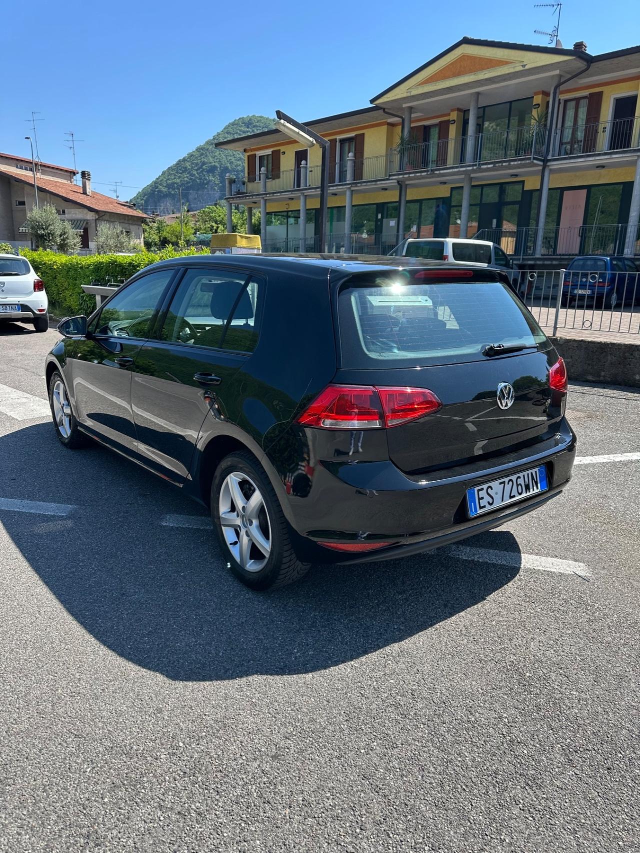 Volkswagen Golf 1.6 TDI 5p. Trendline BlueMotion Technology