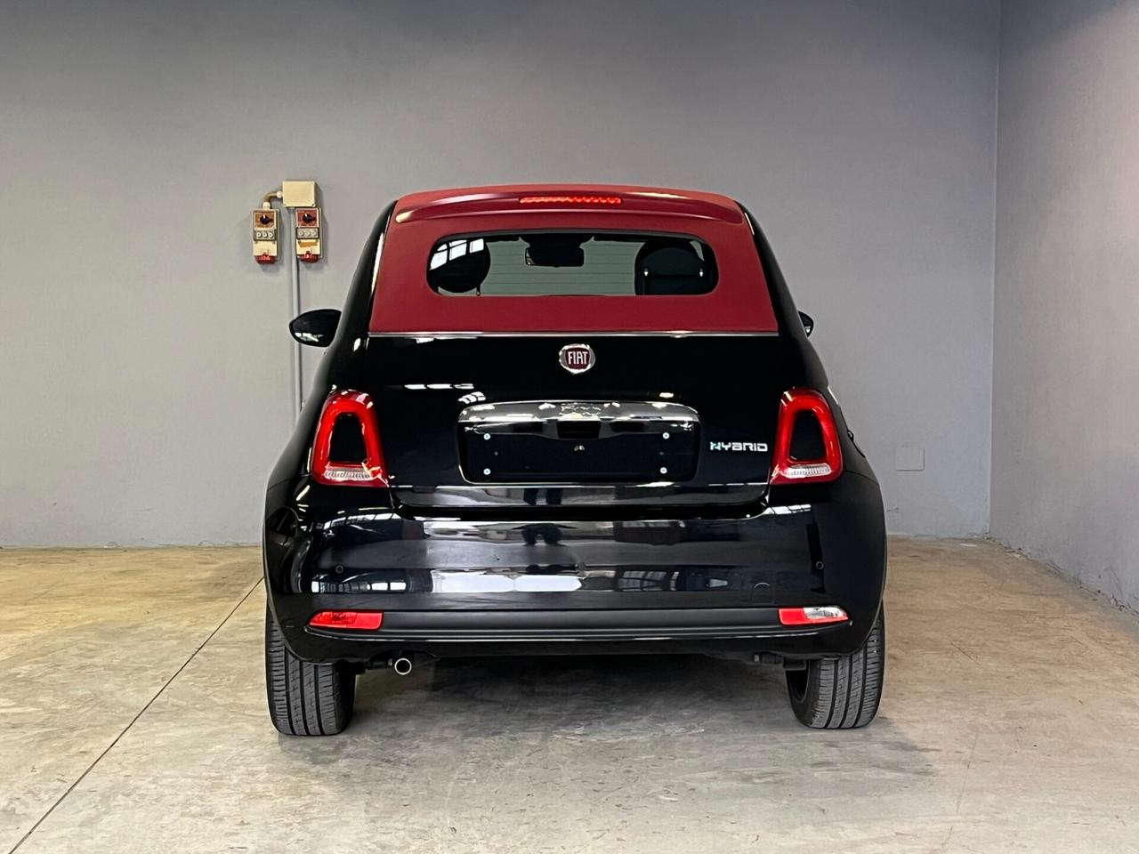 Fiat 500 CABRIO 1.0cc HYBRID 70cv - PARI AL NUOVO