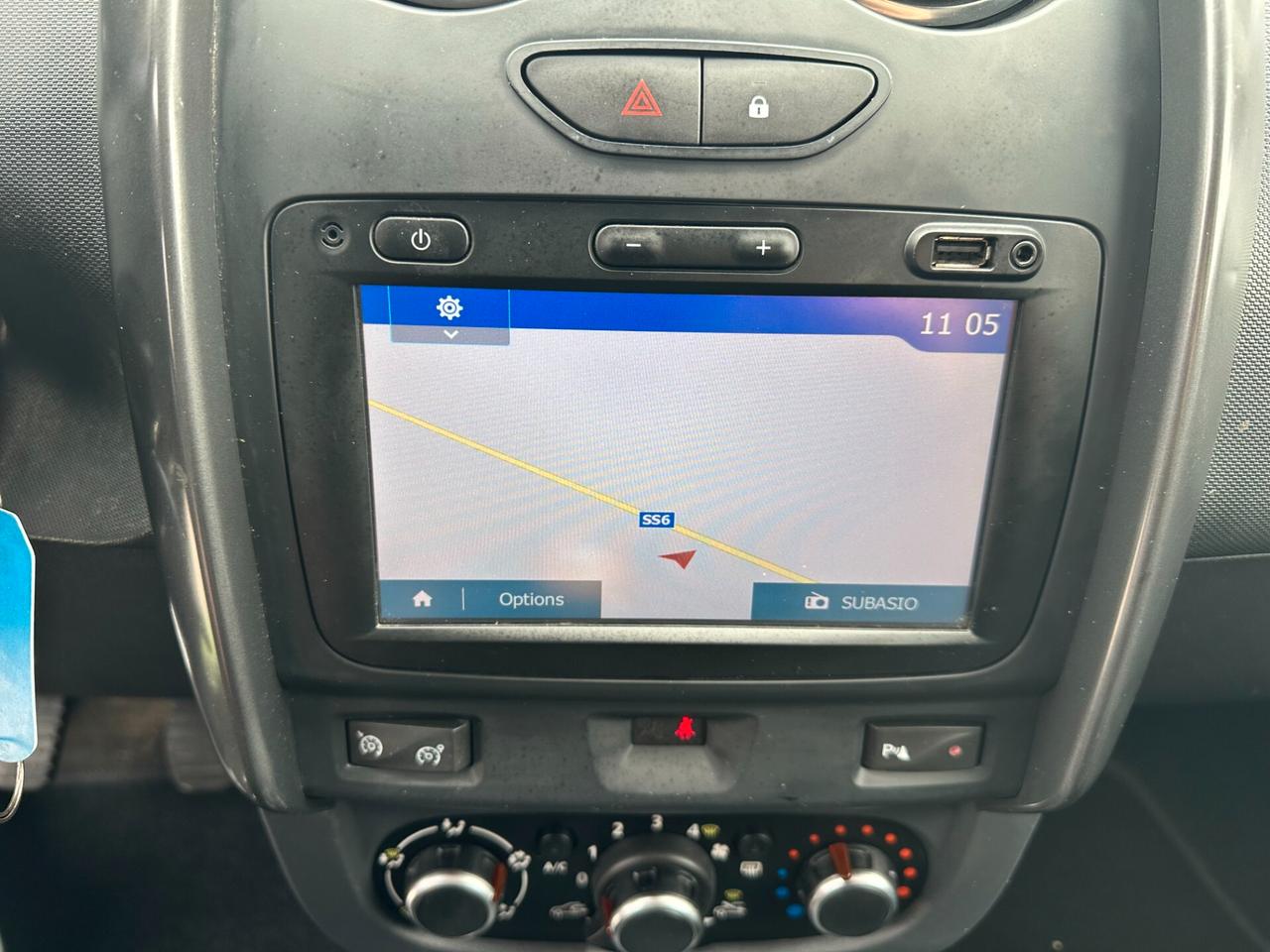 DACIA DUSTER 1.6*LAUREATE*GPL*NAVI*BLUETOOTH*KAMERA*GANCIO*