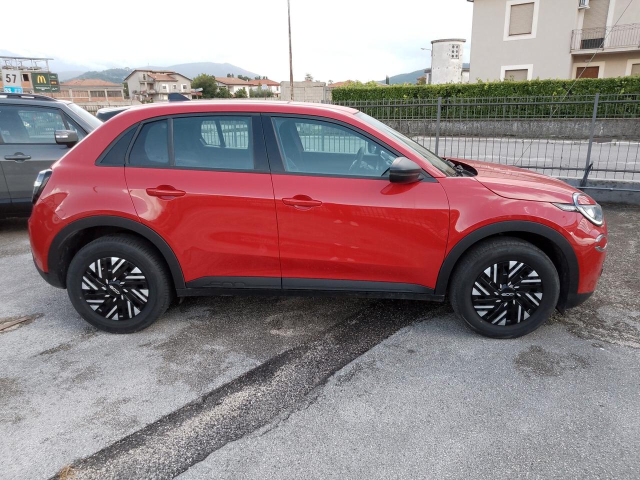 Fiat 600 Hybrid 136 CV DCT POCHI KM