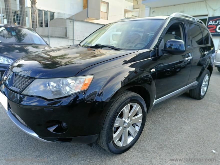 MITSUBISHI Outlander 2.0 DI-D Intense DPF