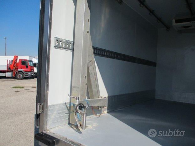 Iveco Daily 35C15 3000 150CV GANCI CARNE+BRACCIO G