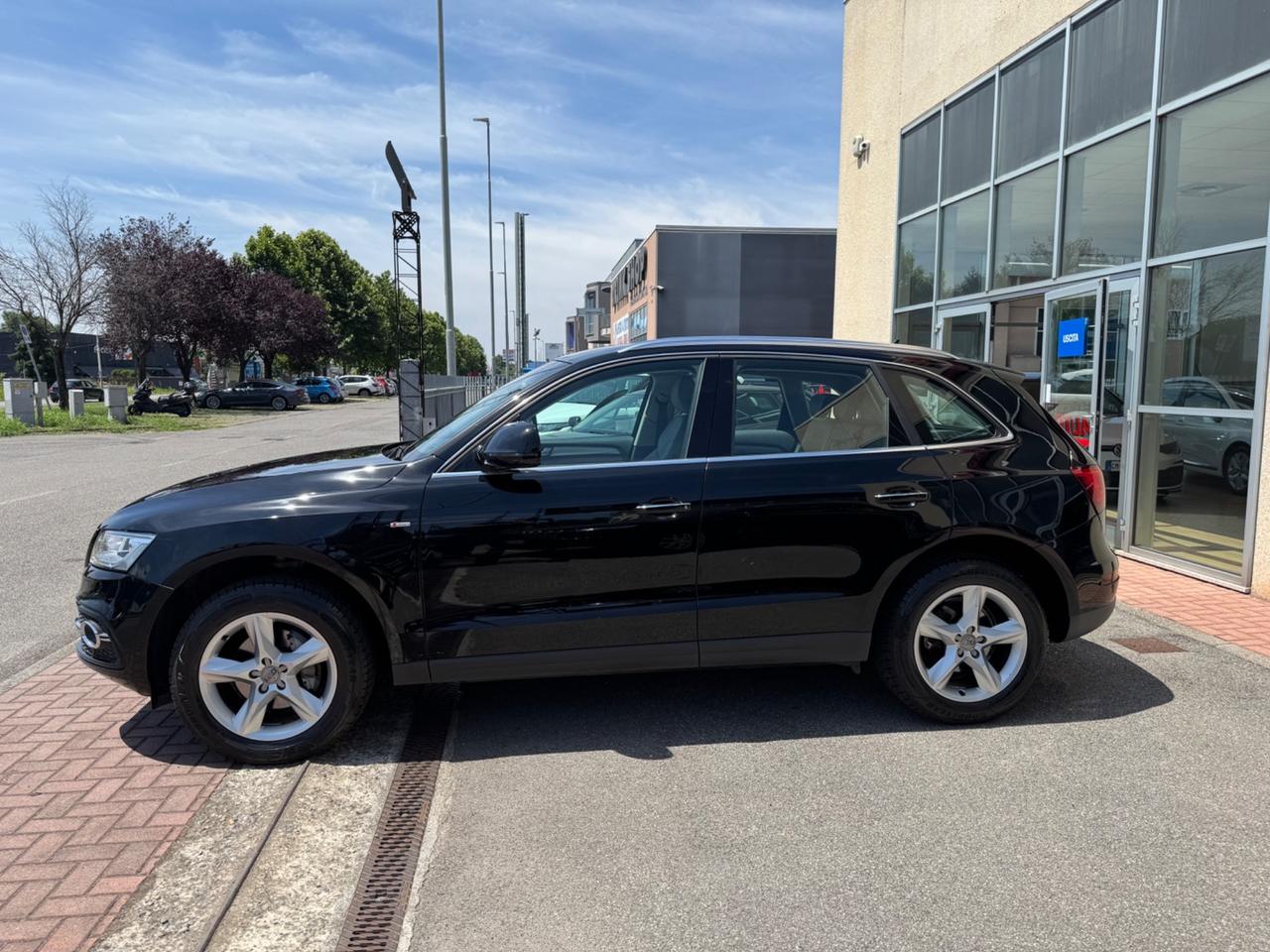 Audi Q5 sline quattro 2.0 TDI 190cv. Euro 6B