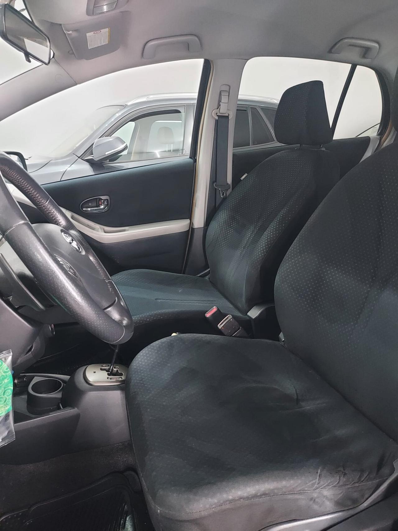 Toyota Yaris 1.3 5 porte M-MT Sol 2009