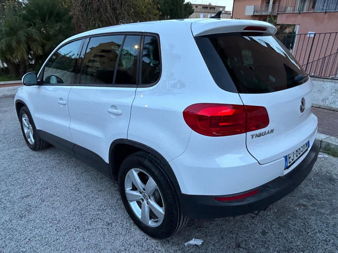 Volkswagen Tiguan 2.0 TDI unico proprietario .