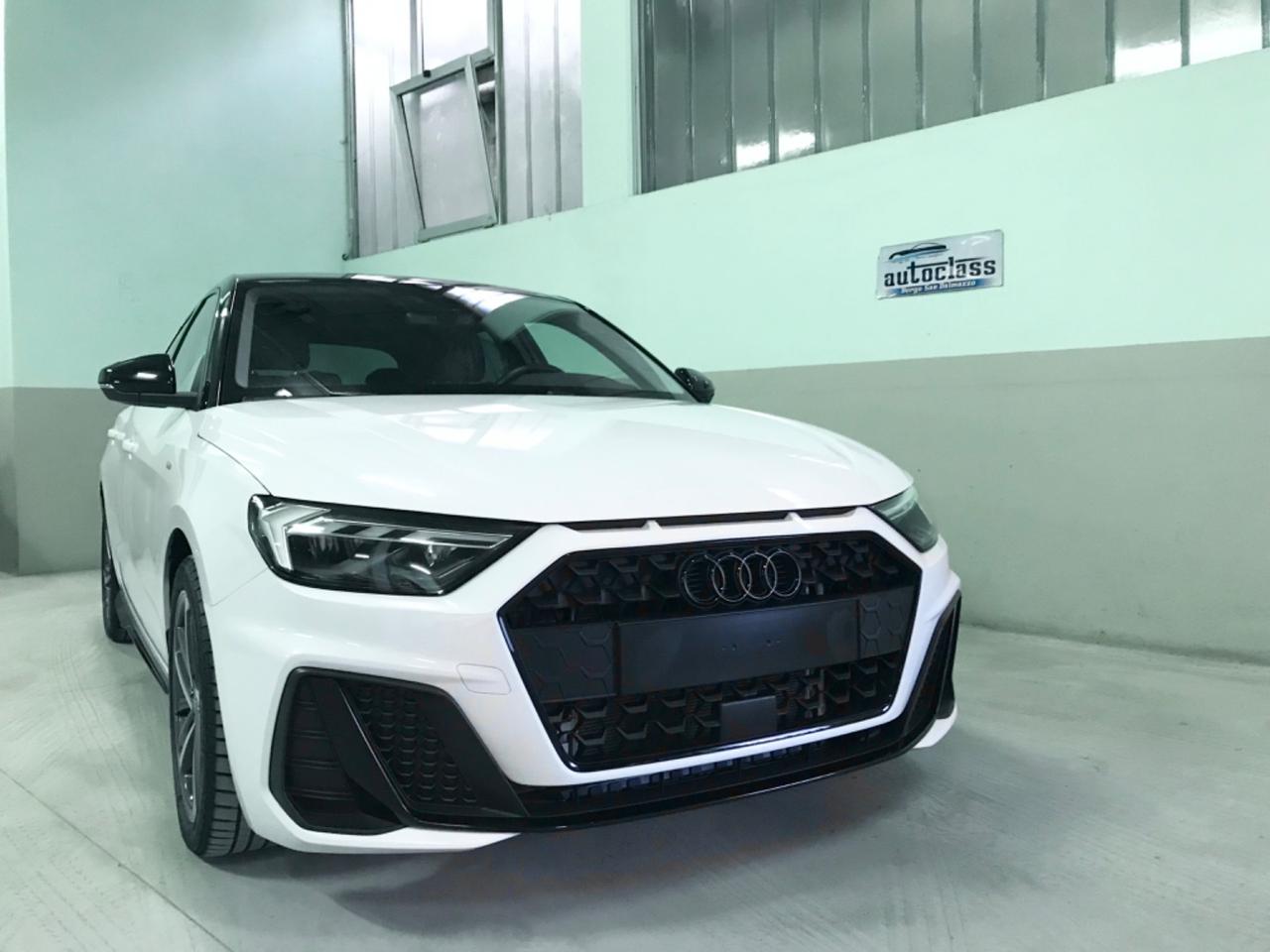 Audi A1 SPB 30 TFSI Identity Black S.Line