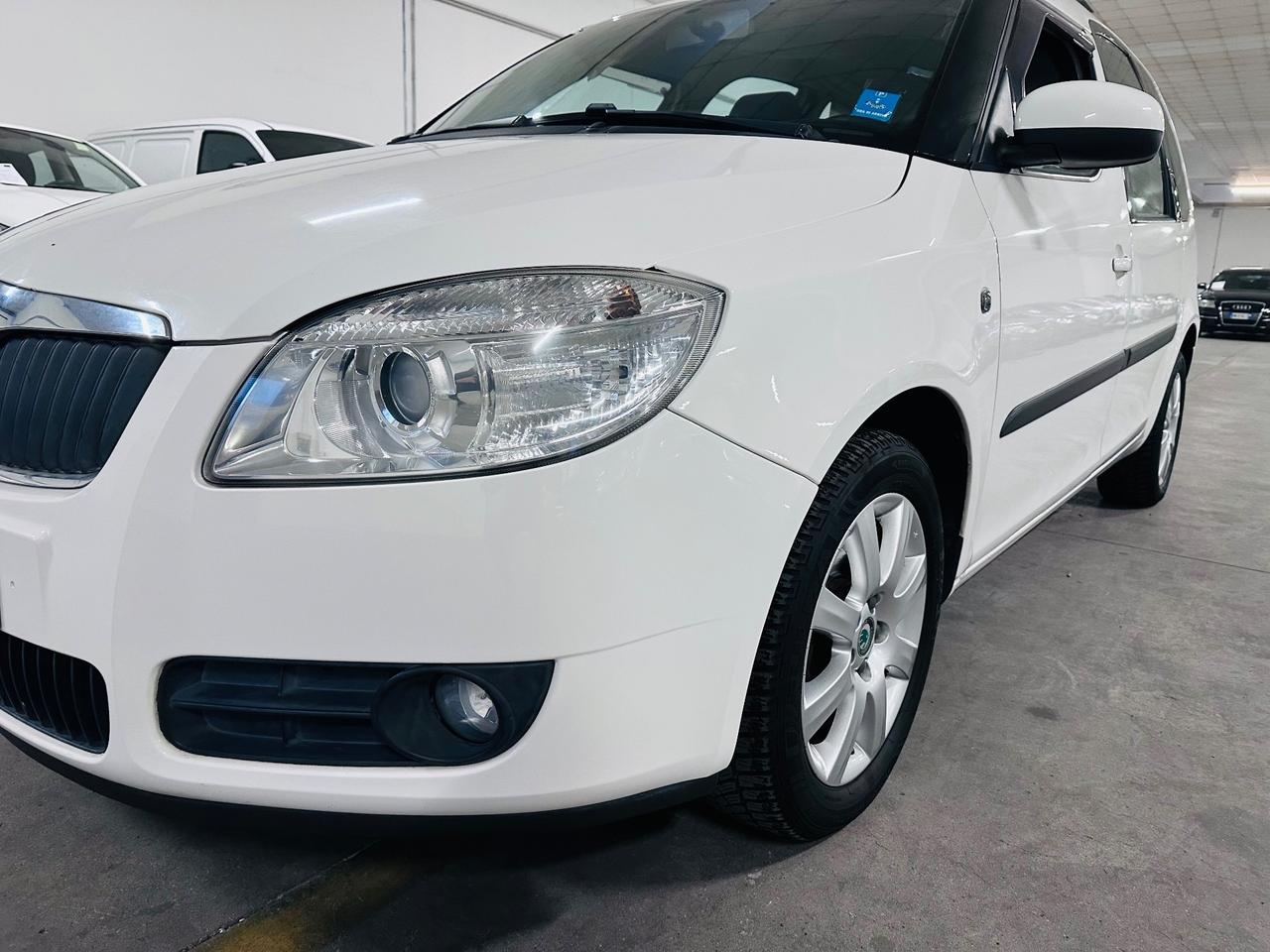 Skoda Roomster 1.2 GPL 86CV Style