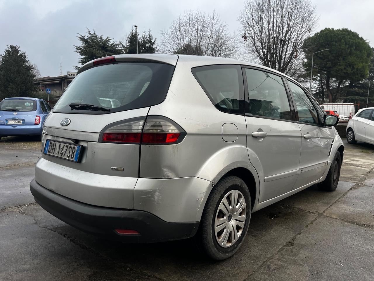 Ford S-Max 1.8 TDCi 125CV Titanium
