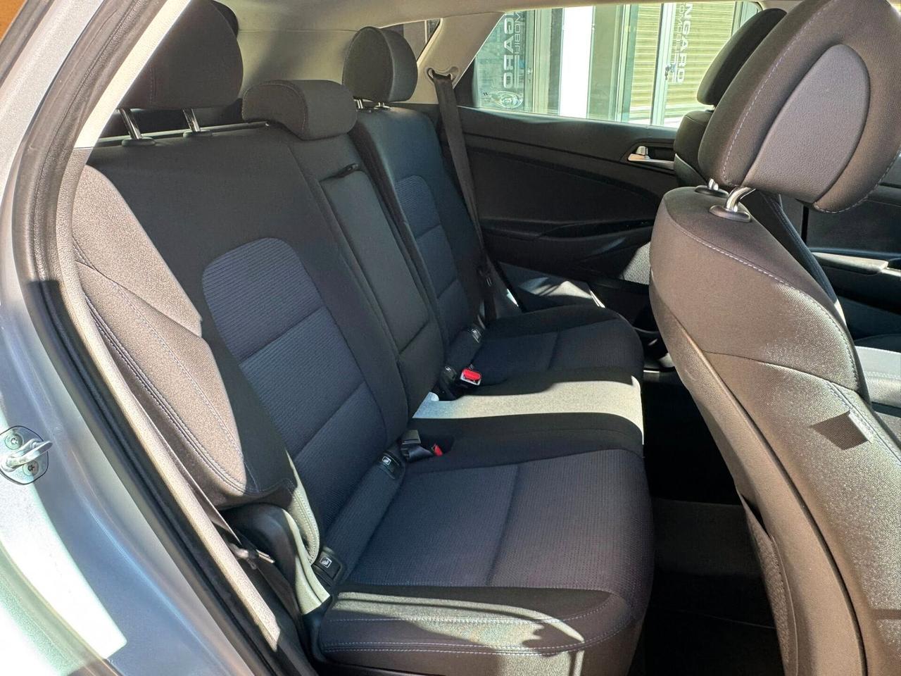 HYUNDAI TUCSON 1.7 CRDI 115 CV. 2WD NAVI+CERCHI+RETROCAMERA