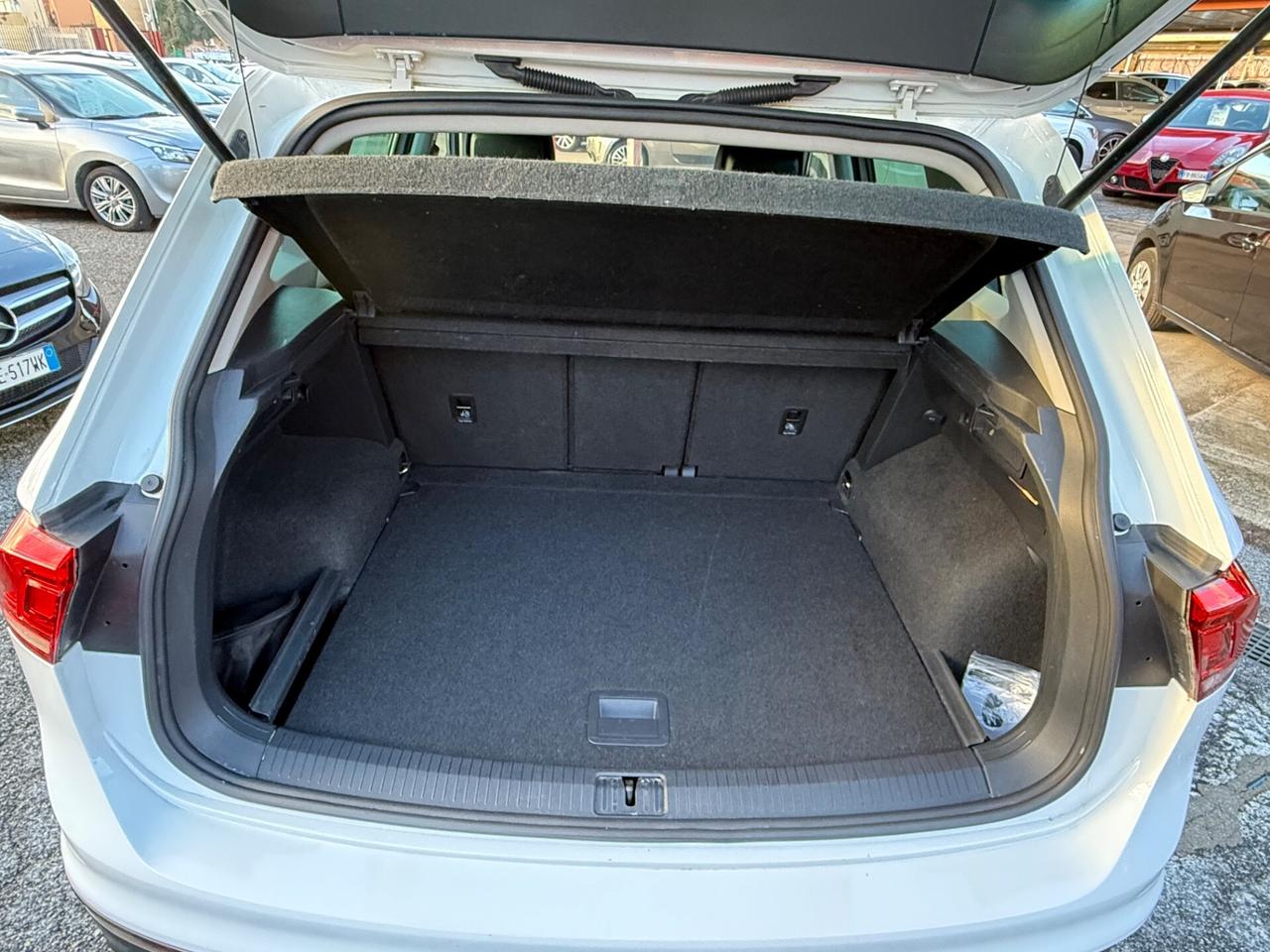 Tiguan 2.0 TDI-4x4-UNIPRO/TAGLIANDI CERTIFICATI