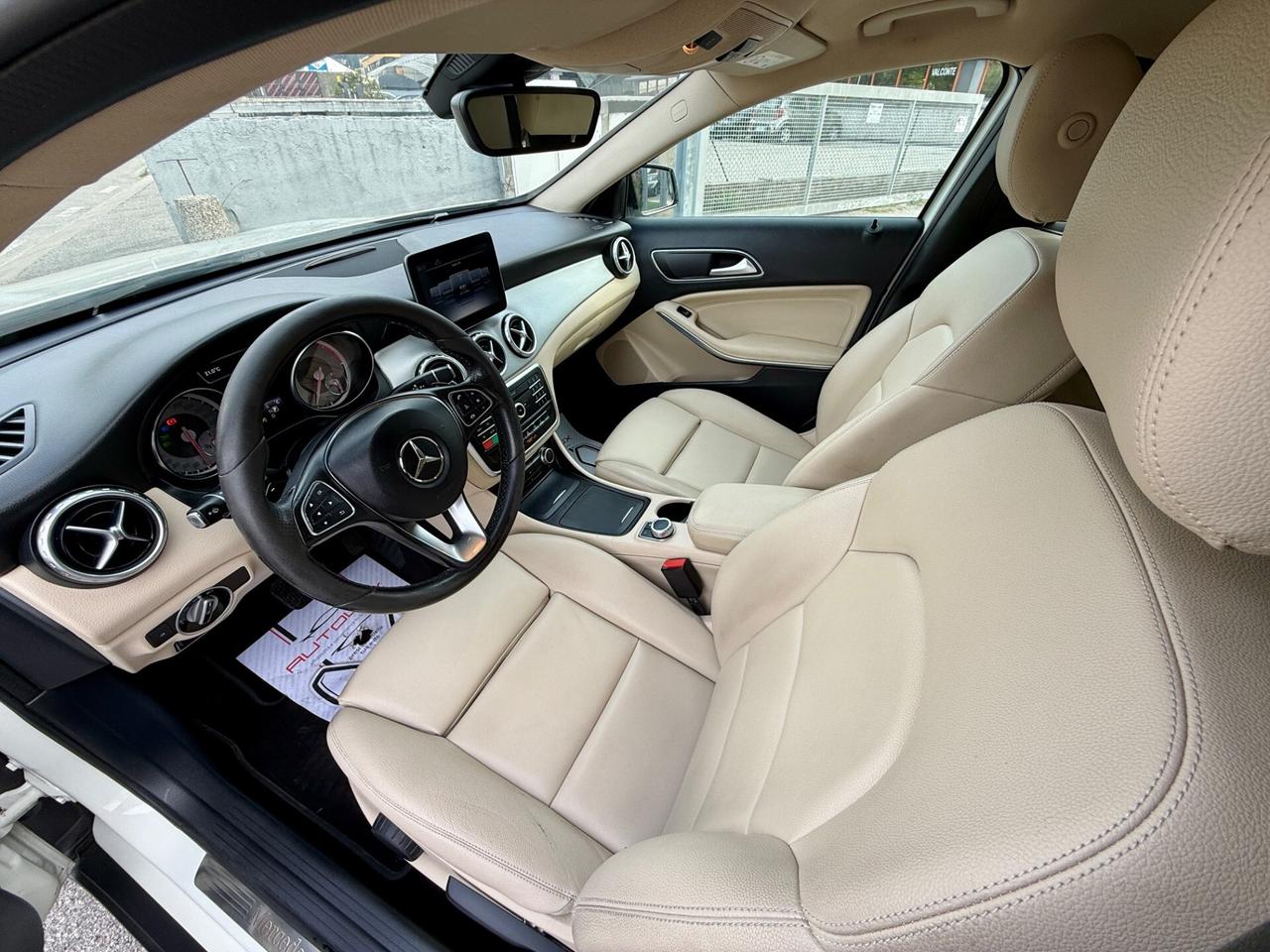 Mercedes-benz GLA 220 d Automatic Premium 2017