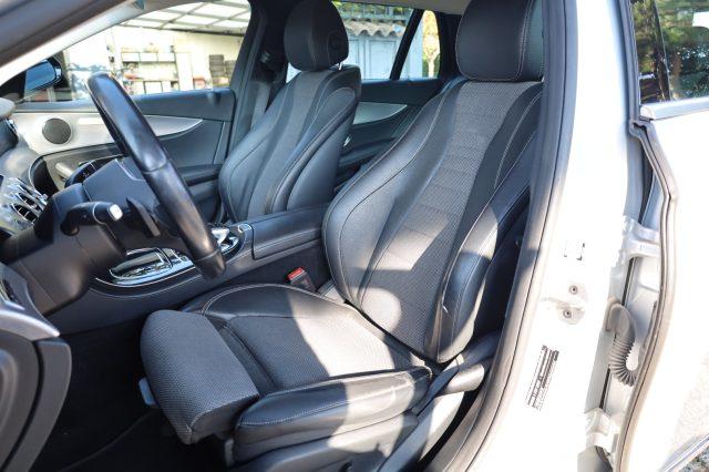 MERCEDES-BENZ E 220 d S.W. 4Matic Auto LED Luci AMBIENT Camera ACC Rad