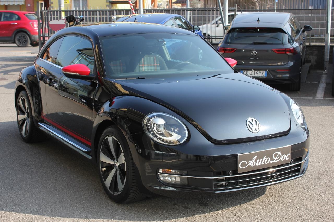 Volkswagen Maggiolino 1.2 TSI Club DSG NAVY FARI FULL LED