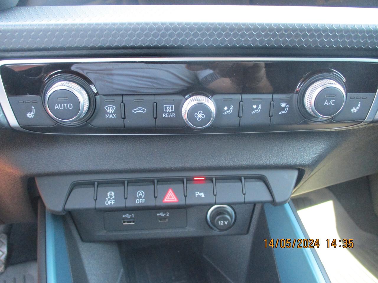 Audi A1 citycarver 35 TFSI S tronic Identity Contrast