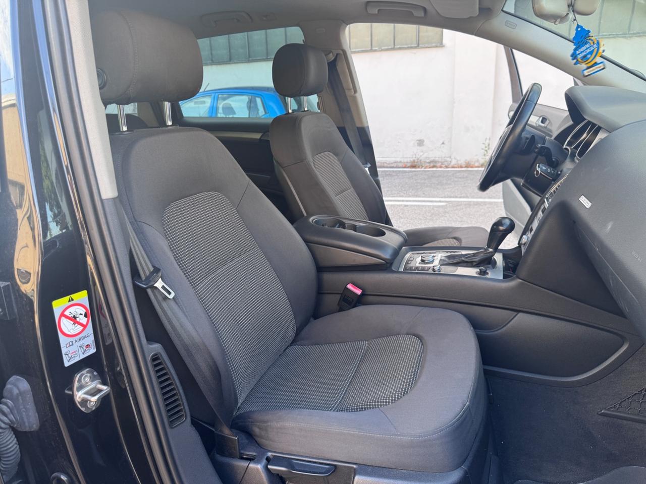 Audi Q7 3.0 V6 TDI 240 CV quattro tiptronic