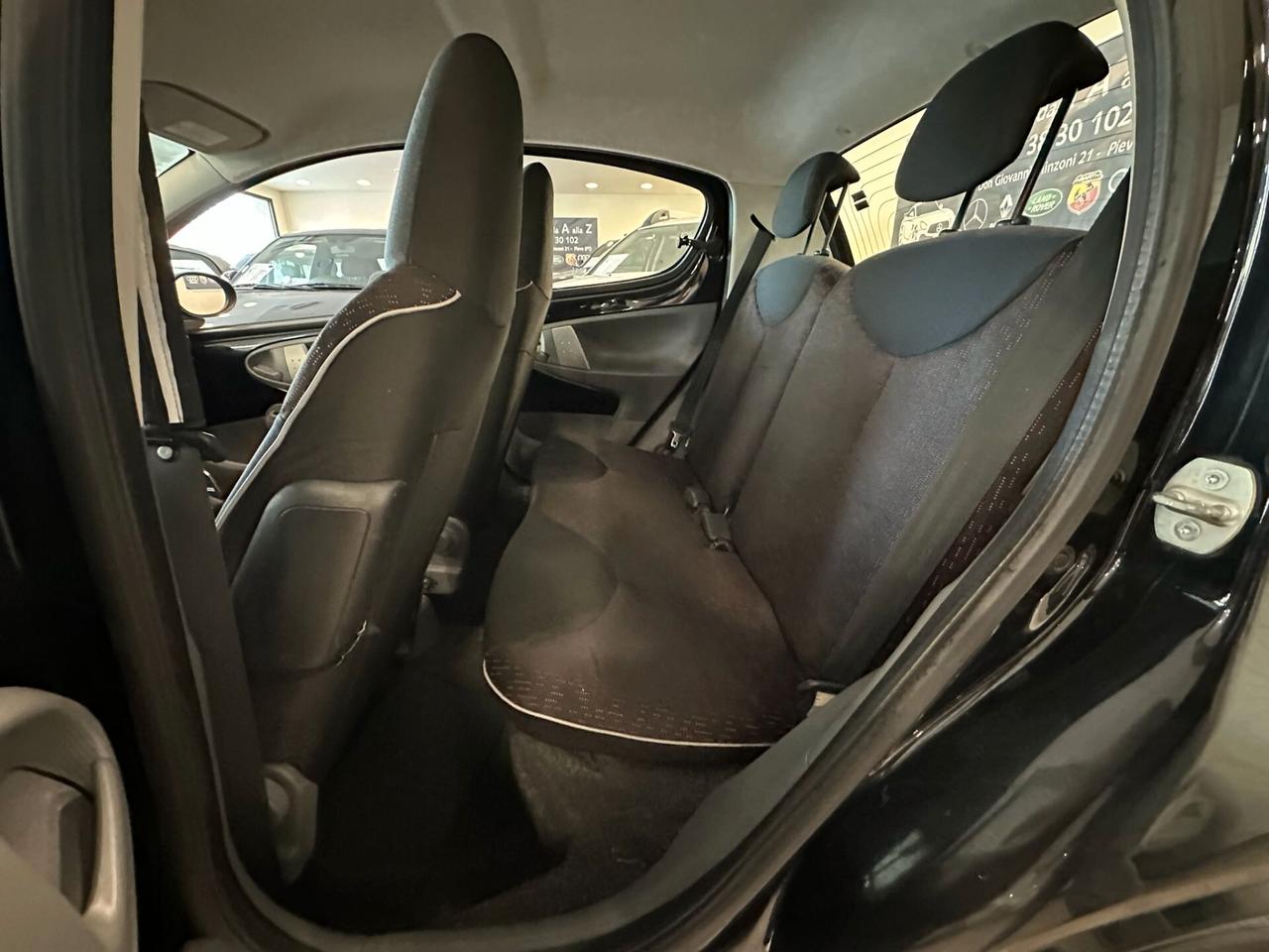 Peugeot 107 1.0 68CV 5p. Plaisir