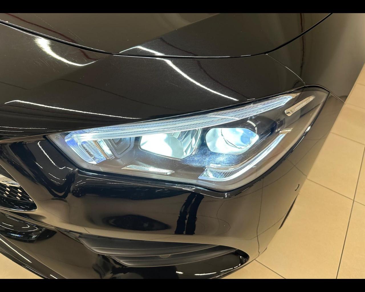 Mercedes-Benz CLA Coupé (C118) - CLA 200 d Automatic Premium