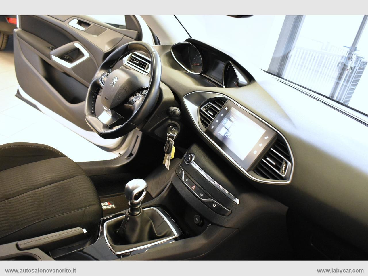 PEUGEOT 308 BlueHDi 120 S&S Business